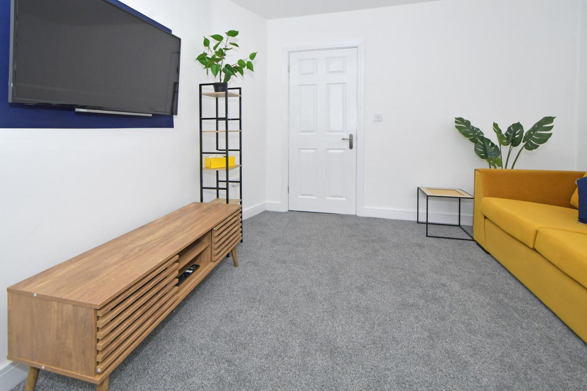 Sapphire Apartments By Yourstays - Luxury 2 Bedroom Apartments In Crewe Zewnętrze zdjęcie