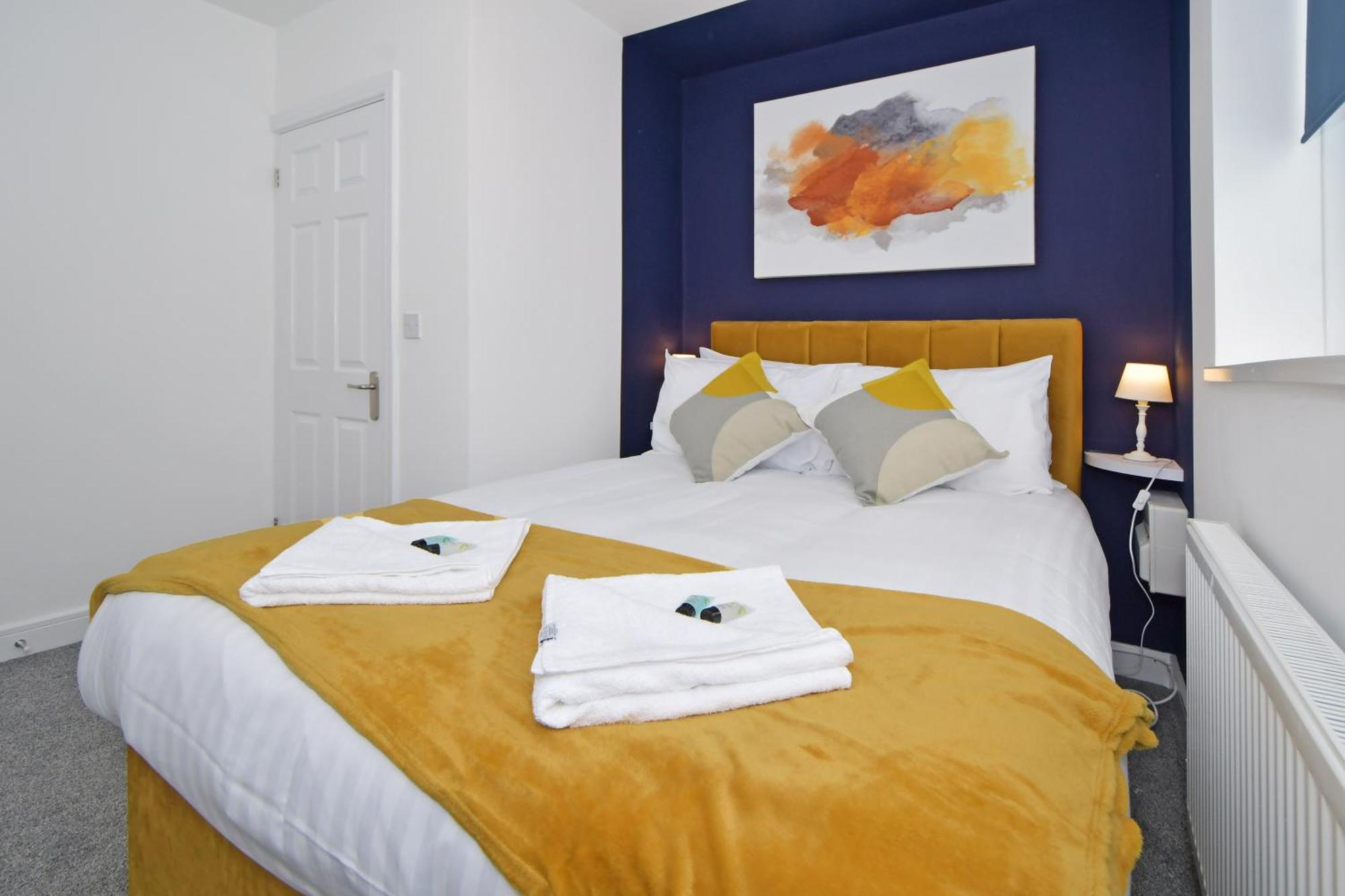 Sapphire Apartments By Yourstays - Luxury 2 Bedroom Apartments In Crewe Zewnętrze zdjęcie