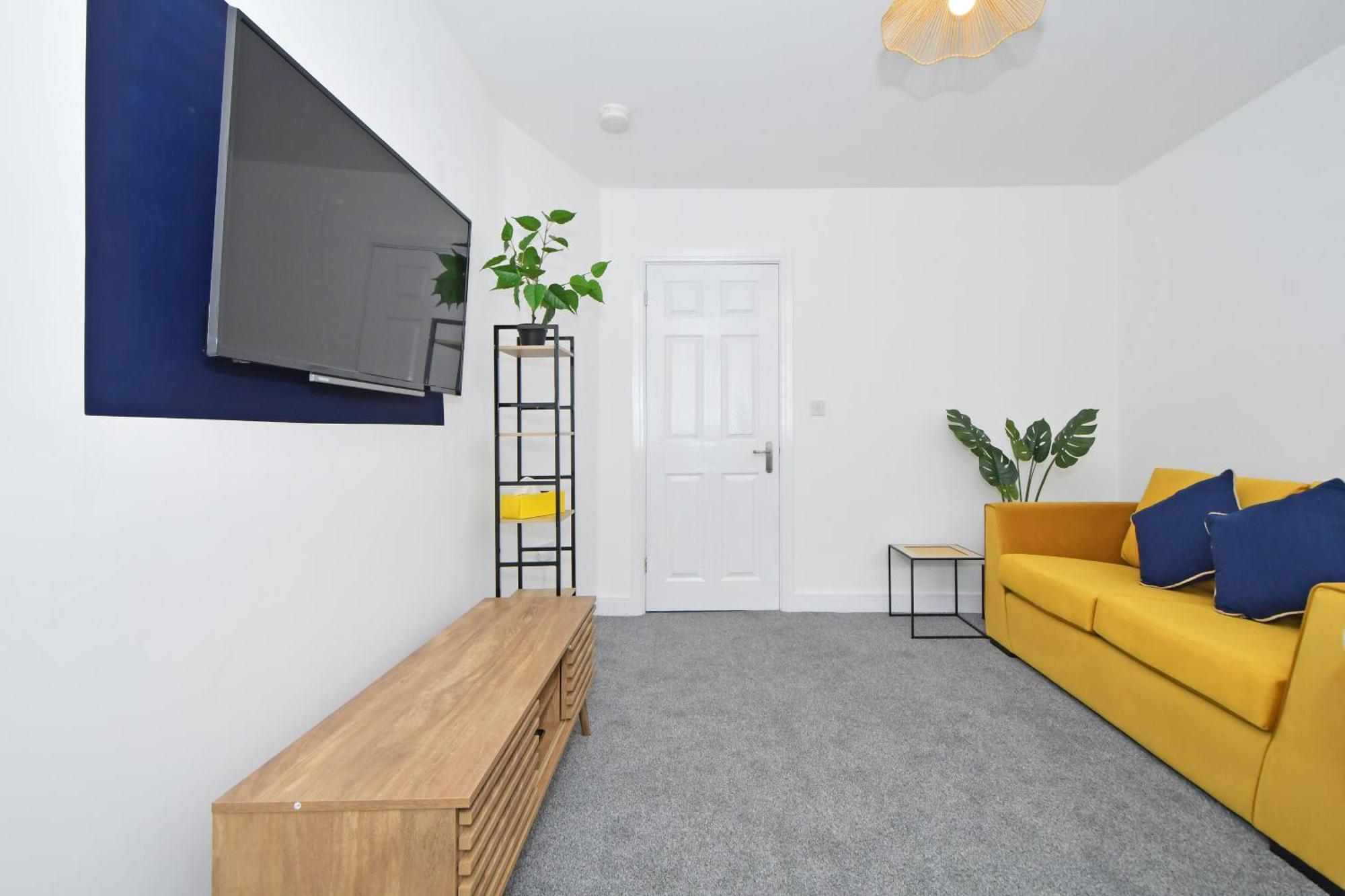 Sapphire Apartments By Yourstays - Luxury 2 Bedroom Apartments In Crewe Zewnętrze zdjęcie